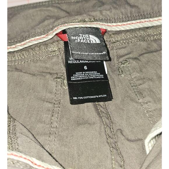 The North Face Womens 10 Gray/Green Nylon Hiking Trekking Pants Gorpcore Utility - Picture 3 of 3